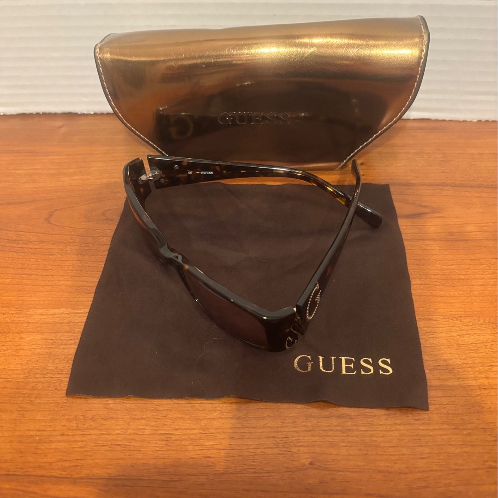 GUESS Rectangle Sunglasses Tortoise Shell Rhinestone Logo G GU7003 Brown - Picture 3 of 3